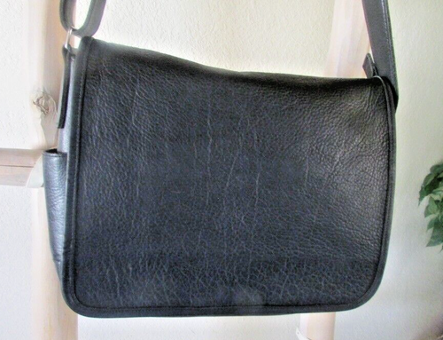 VINTAGE USA MADE HEAVY DUTY BLACK LEATHER FLAP COVER MESSENGER X-BODY BRIEFCASE