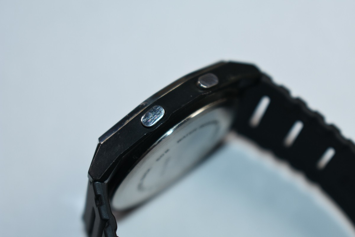 RARE! Casio Marlin W-21 (152) Vintage Men's Watch NEW BATTERY/NEW