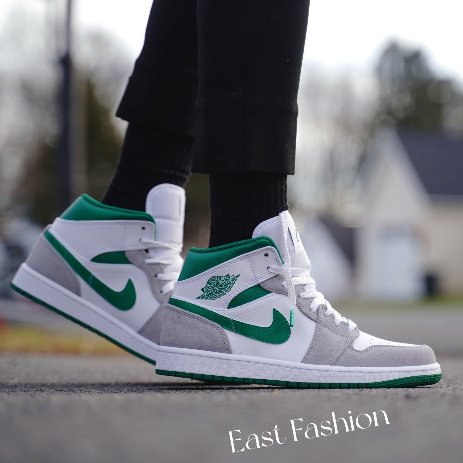 Nike Air Jordan 1 Mid SE White Pine Green Light Smoke Grey DC7294-103 & GS size