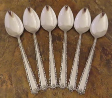 Oneida Cherie Set of 6 Teaspoons Spoons Deluxe Stainless Flatware Lot F