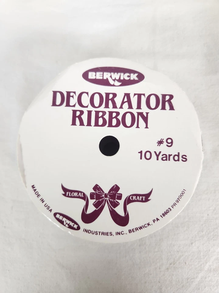 Vintage Fabric Ribbon Country 8-9 yds - Image 2 of 2