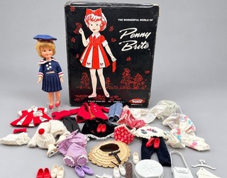 ‘Vtg 1964 Penny Brite Doll Case Wardrobe Lot Topper Deluxe Outfits Shoes Hangers