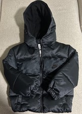 Nike Kid s Jacquard Black Hazard Stripe Puffer Jacket Size 4T