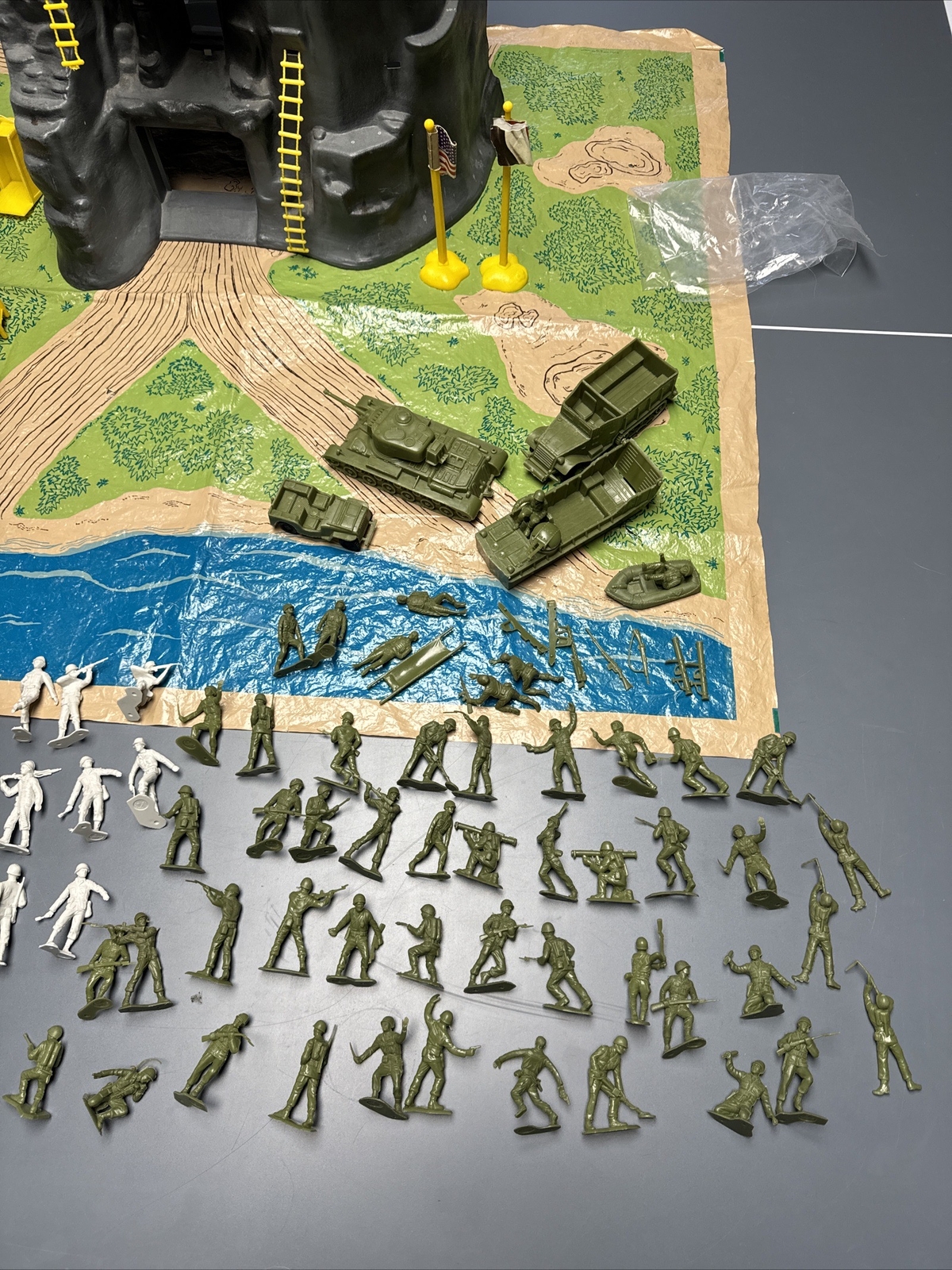 1970's MARX Navarone Playset 3412 Includes Rare Accessories Vehicles