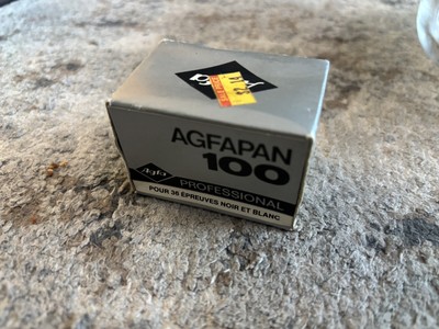 Agfa Agfapan 100 professional Schwarzweiß Film Negativfilm Exp July 1985