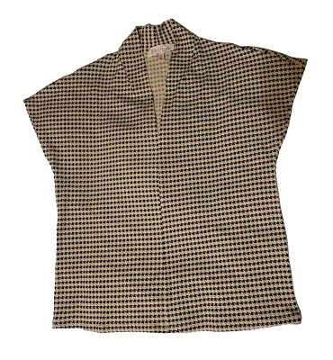 Philosophy  Top, Brown & tan Houndstooth, size S/P, Short Sleeve