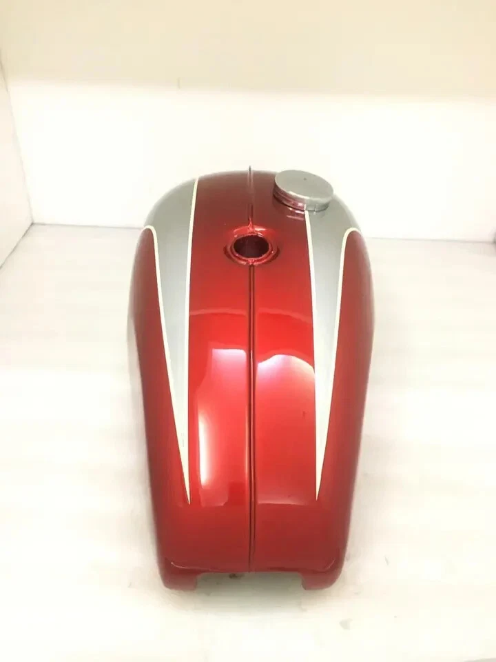 TRIUMPH T120 OIF CEREZO Y PLATA PINTADO ACERO GASOLINA TANQUE 1971 EN ADELANTE Foto 3 de 4