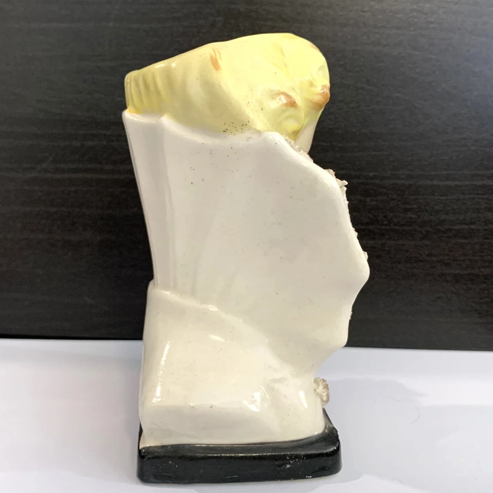 Authentic UCAGCO JAPAN 50s Vintage - LADY w/ Fan Collar Porcelain Head Vase 12cm - image 3 of 4