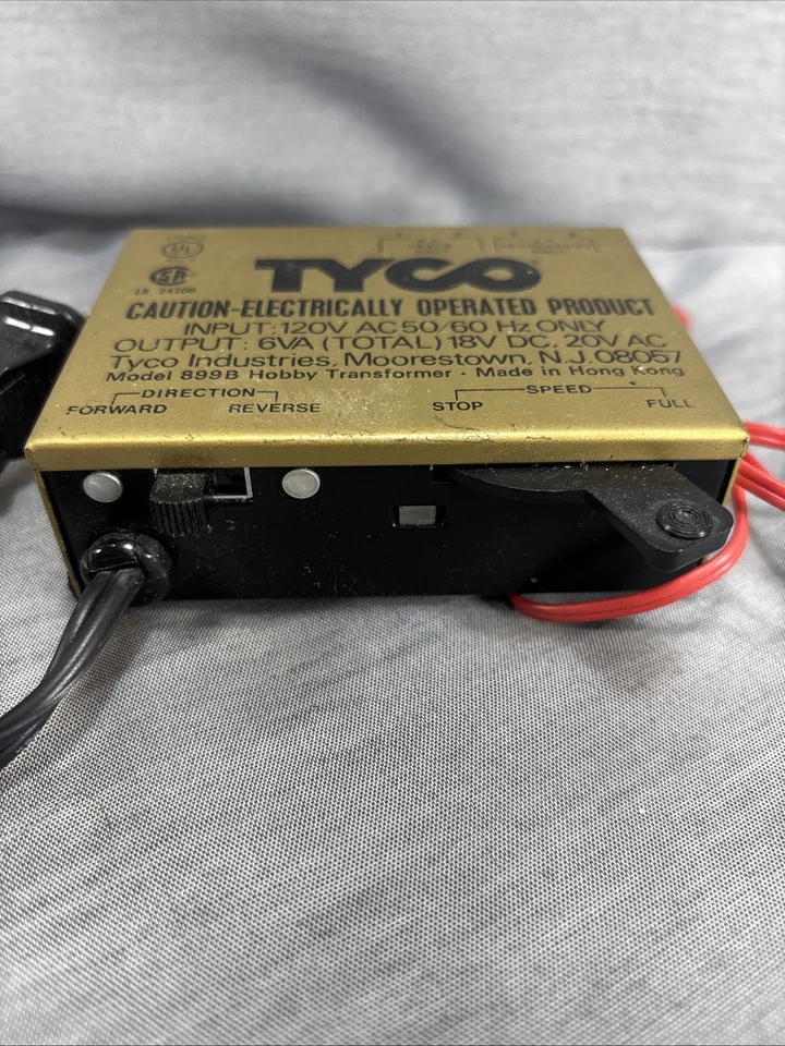 Lote De 2 Transformadores De Colección Tyco HO Train Power Pack Modelo (1)899BP (1)899B Foto 3 de 4