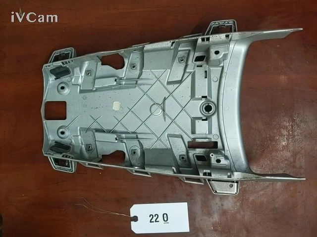 BMW R1200GS Adventure 46547674774 SOPORTE TRASERO equipaje portero parte inferior Foto 2 de 4