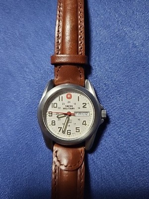 Wenger Genuine Swiss Military Watch SMT Design 100m Water  display picture 1