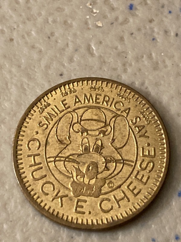 Chuck E Cheese Smile America Say 1983 Arcade Game Token T5404