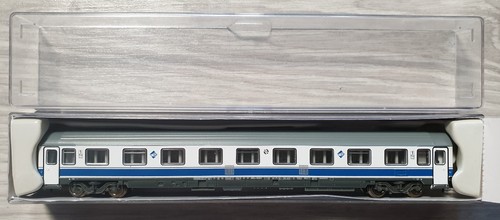 Roco 24350 Personenwagen 1.Kl. RENFE Eurofima (51 71 10-78 001-5) Spur N NEU OVP | Zustand: Neu