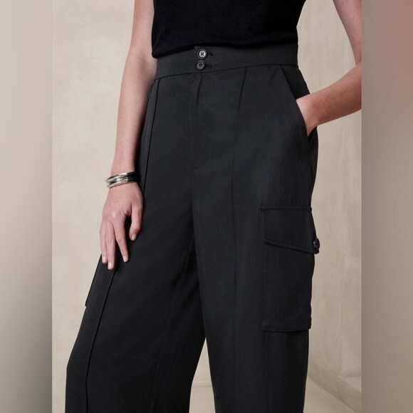 Banana Republic Wide-Leg TENCEL Utility BOHO Y2k Black Pants Banana Republic Wide-Leg TENCEL Utility BOHO Y2k Black Pants