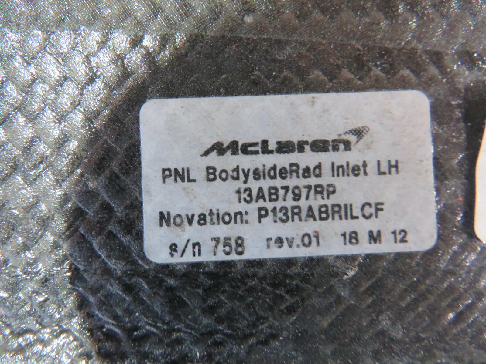 Mclaren 600LT, LH, Left, Side Trim, Carbon Fiber, Scuffed, P/N 13AB797RP