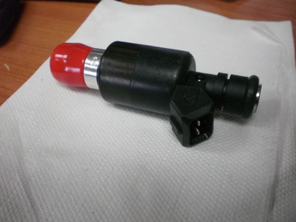 Inyector de combustible 217-2291 FJ613 SATURN SL1 SL2 SC1 SC2 1,9 L 91 92 Foto 2 de 3