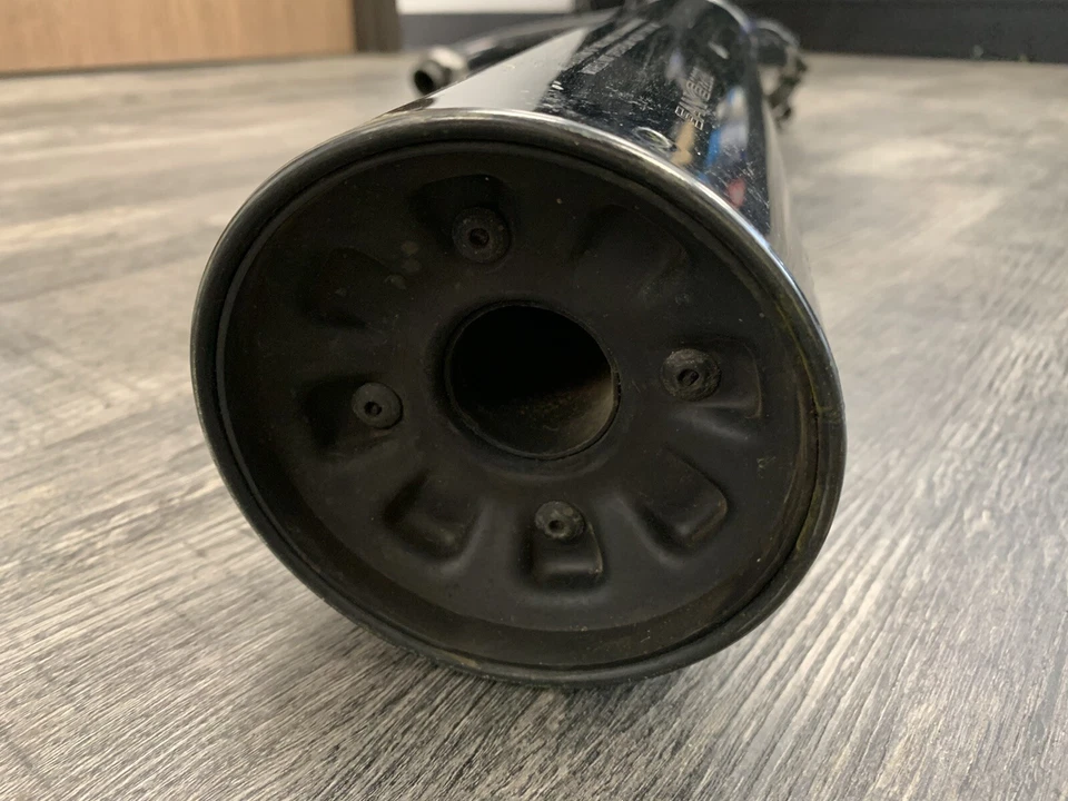 Tubo de escape silenciador derecho Suzuki 1984 1985 1986 GS1150 GS1150E 1150 OEM (#9B) * Foto 2 de 4