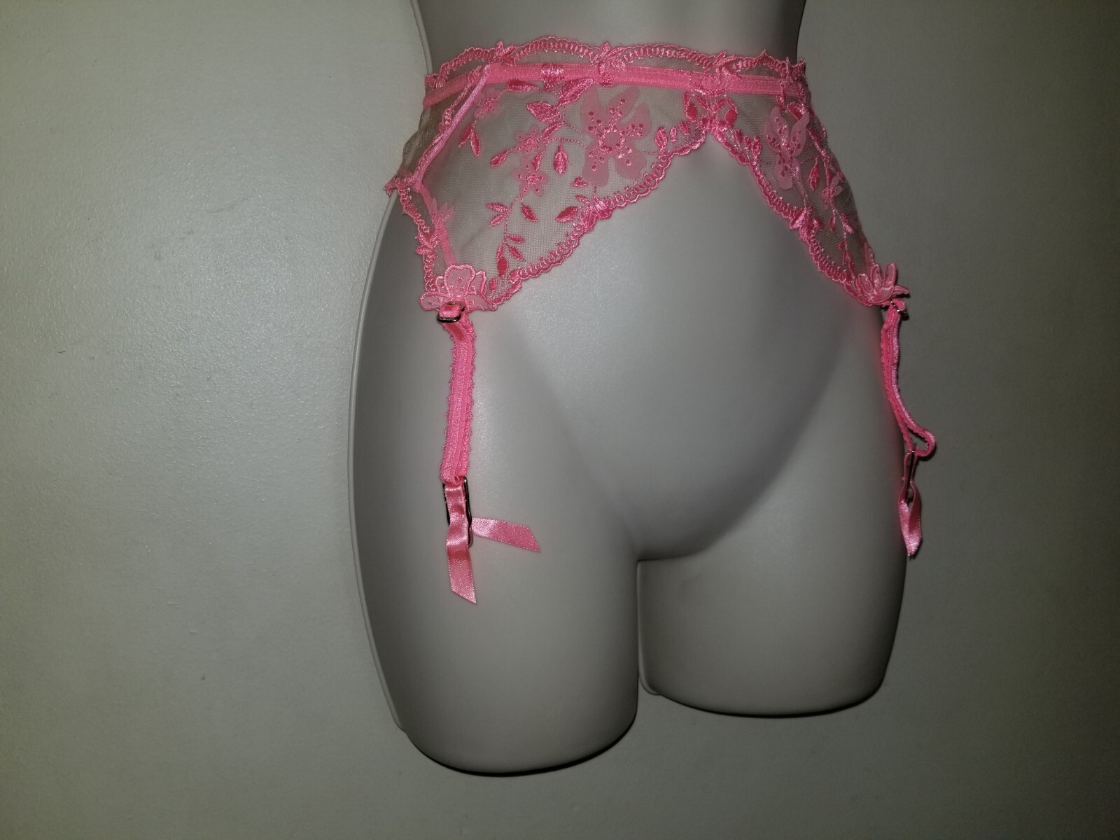Picture 2 of 6