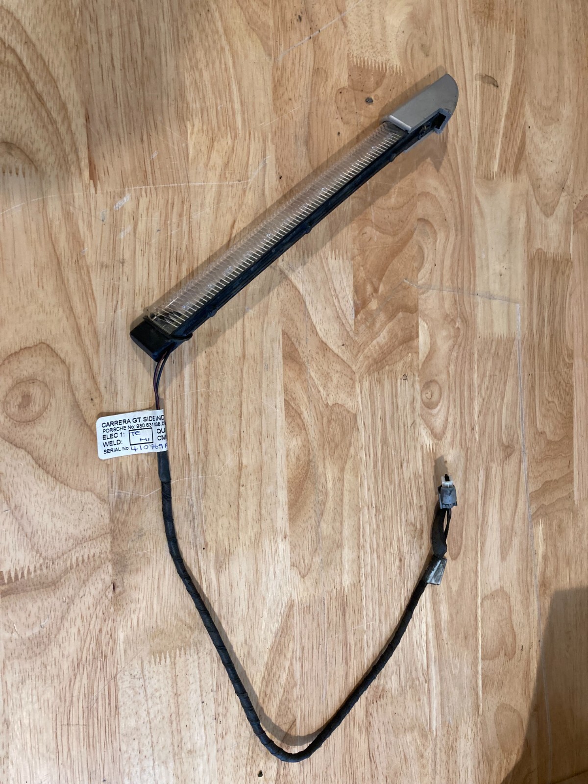 2005 Porsche Carrera GT Indicator Lights for Door