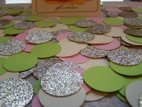 Confetti mix of soft pink, sage and cream 1" circles 0080 - Picture 3 of 4