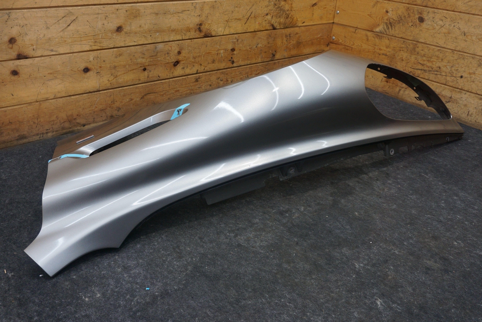 Front Left Driver Fender Panel AD43-F16006-AD Aston Martin Rapide 2011 *Note