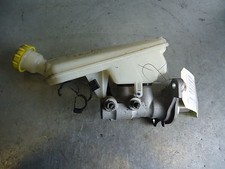 Maître-cylindre de frein Peugeot 207
