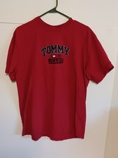 VINTAGE TOMMY HILFIGER "TOMMY 1985 JEANS" RED T- SHIRT Size L