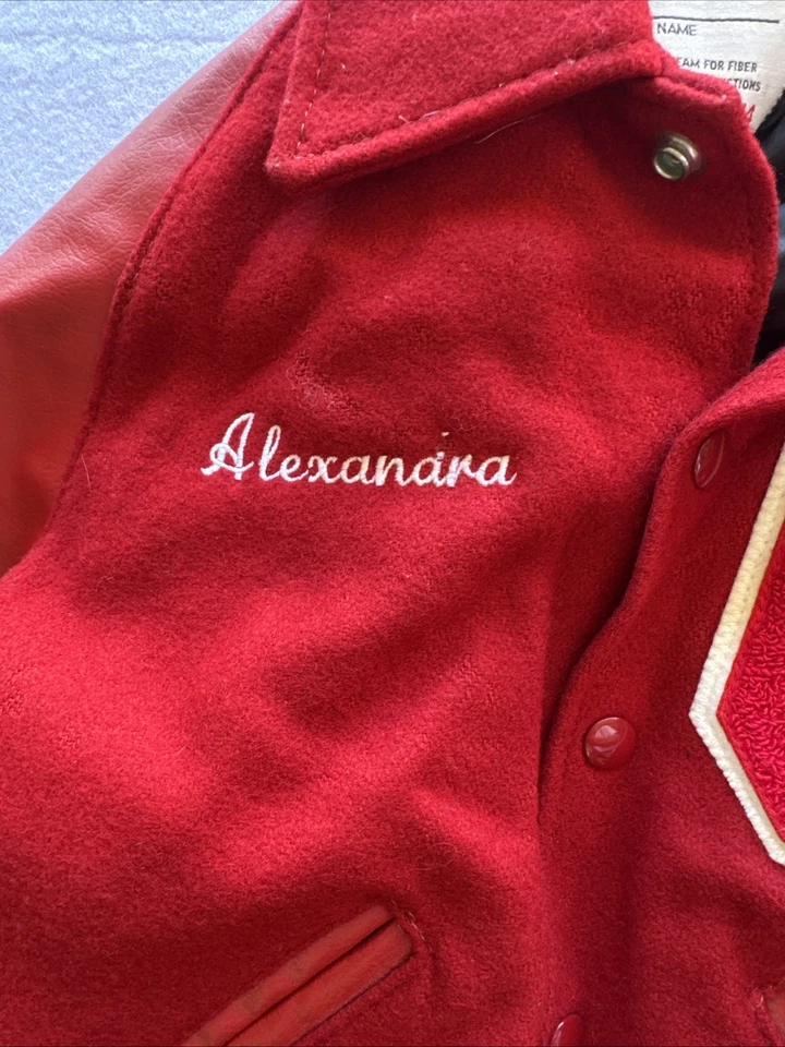 Chaqueta Universitaria Vintage Años 80 Cheerleader Cuero Rojo Lana Delong Niñas Talla 14 Foto 3 de 4