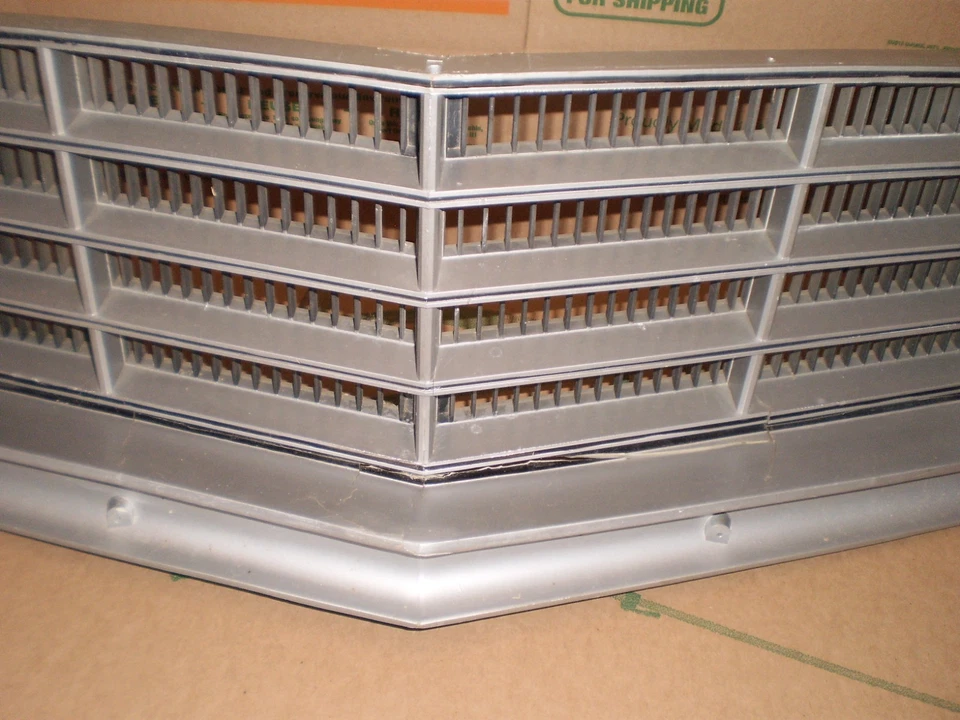 Grelha Buick Skylark 1970 - Imagem 3 de 4