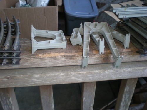 Large lot 85 LIONEL Vintage O Gauge Curved & Straight Track 50 Straight & Shorts - Picture 5 of 10
