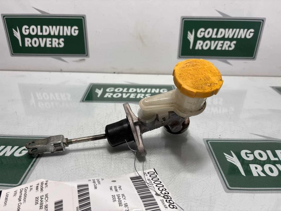 05 06 Saab SAAB 9-2X Brake Master Cylinder 2.5L - Image 2 of 4