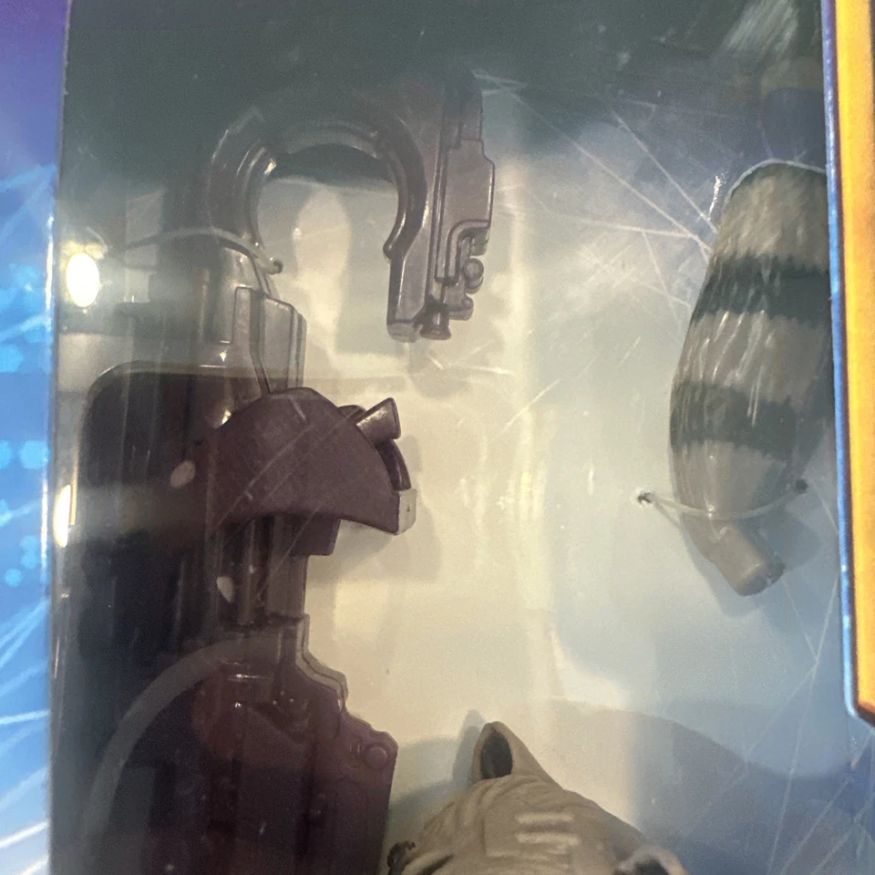 Figura de acción Marvel Guardianes de la Galaxia Rocket Mapache Titan Hero Series 12" Foto 2 de 4