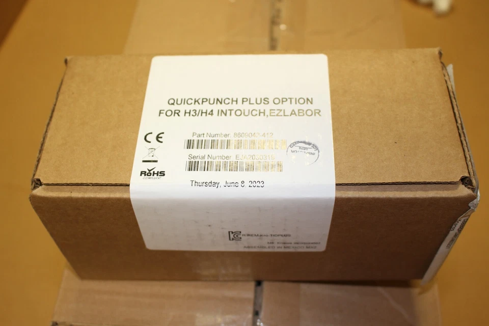 ADP Kronos Intouch 9100 8609100-458  & Quickpunch Plus Option 8609042-412 - Image 4 of 4