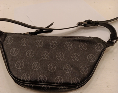 Backpack Adrienne Vittadini Fanny Pack Adrienne Vittadini Black Fanny Pack  AV Logo Faux Leather Adjustable Inside