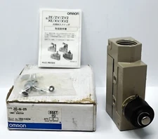 OMRON [ZE-N-2S] Limit Switch Side Mount Snap Action Pin Plunger, General Purpose