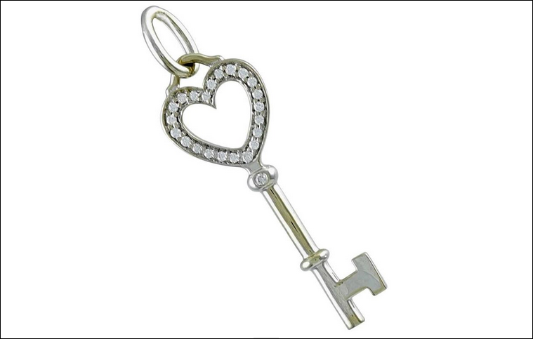 Tiffany & Co Open Heart Key Pendant 18K Rose Gold 4 Necklace