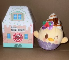Disney Parks Munchlings Sleighin Sweets Plush - Daisy Duck New