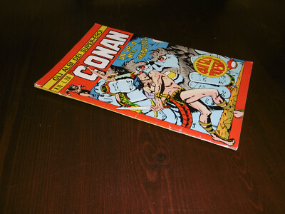 GLI ALBI DEI SUPER-HEROI N°16 WITH STICKERS CONAN AN EDITORIAL SCREAM HORN