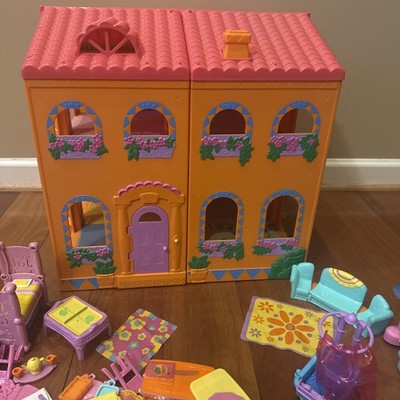 2007 Dora the Explorer Magical Welcome House w/  Accessories, figures, Furniture