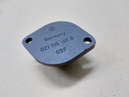 🢂VW CORRADO PASSAT T4 GOLF 3 VR6 MOTOR ÖLPUMPE DECKEL ABDECKUNG 021115191B