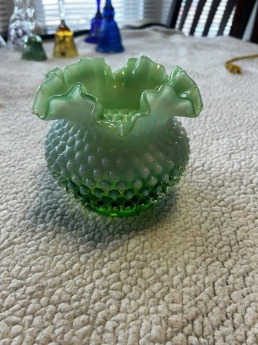Fenton Hobnail Emerald Green Vase