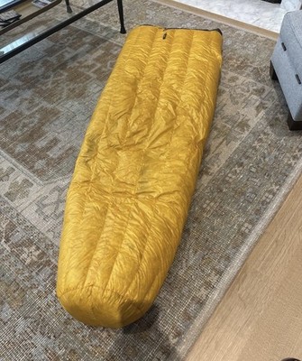 Enlightened Equipment Conundrum Sleeping Quilt 30 Degree Reg/Reg