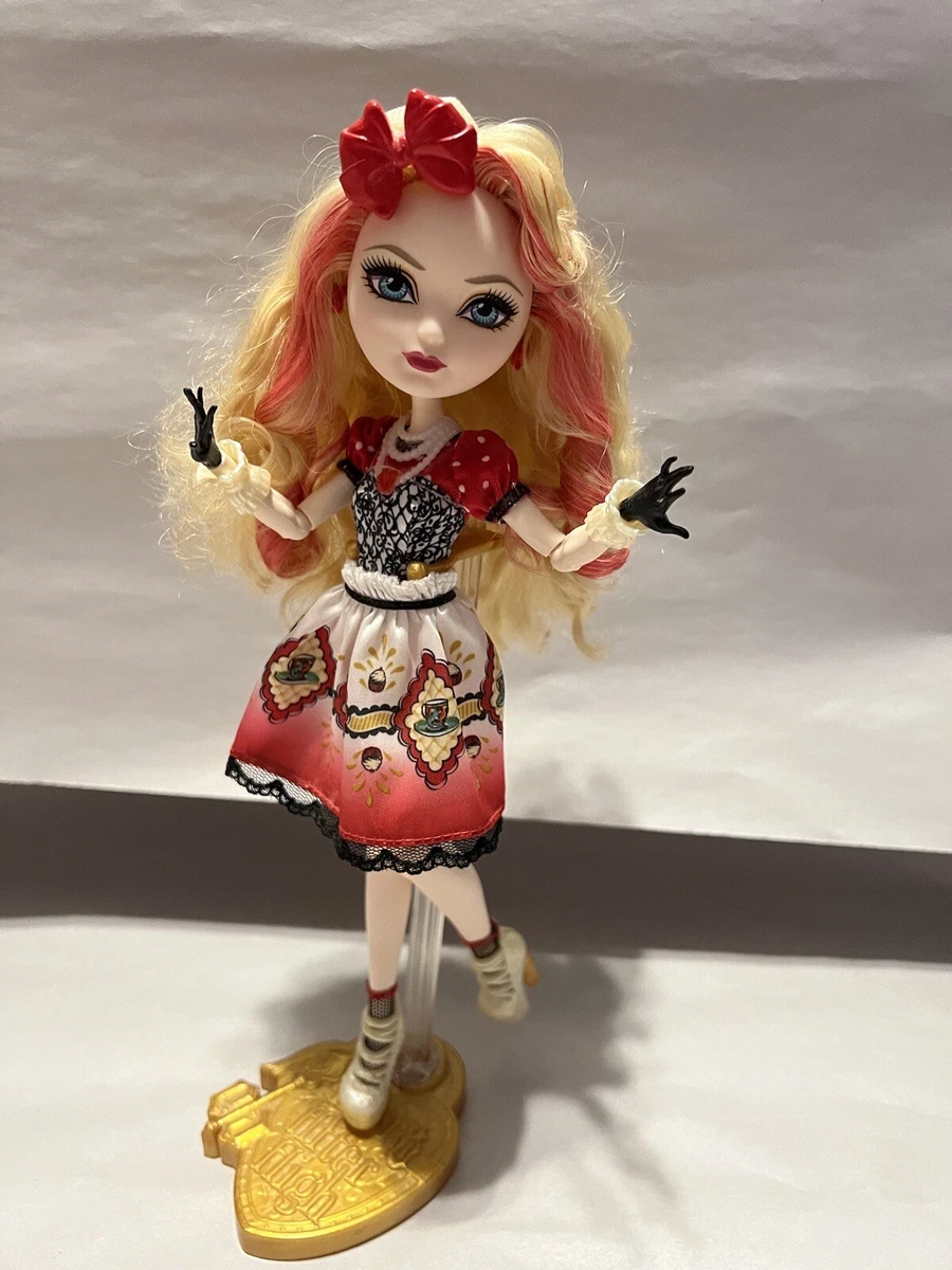 Mattel Ever After High Hat-Tastic Apple White Doll