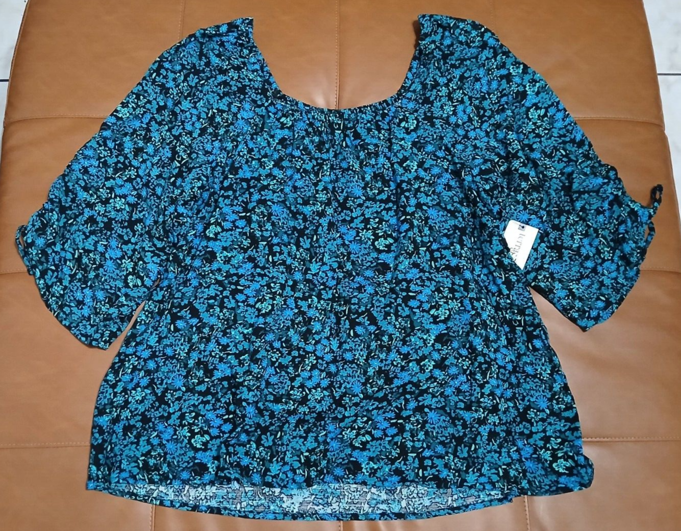Picture 1 of 27