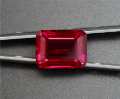 Top Lab-Created Emerald Cut Pigeon Blood Red Ruby AAAA+ Loose Gemstone 5X7mm
