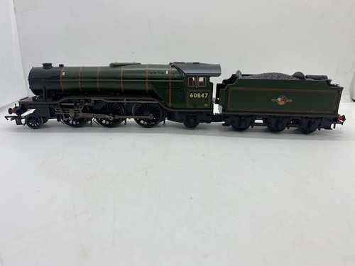 BACHMANN LNER V2 KLASSE 60847 "ST PETERS SCHOOL" BR GEFÜTTERT GRÜN SPÄTWAPPEN SOUND | Zustand: Used