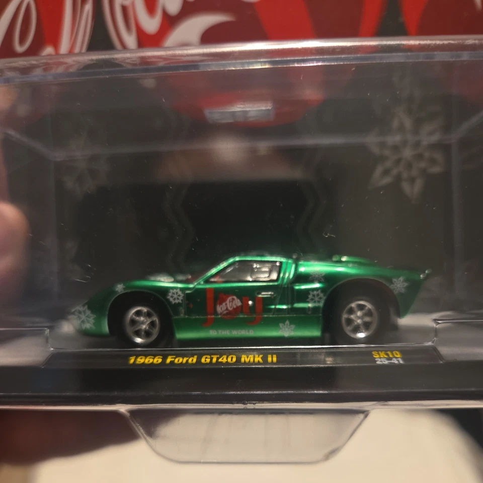 Máquinas M2 Coca-Cola 1966 Ford GT40 MK II Foto 3 de 3