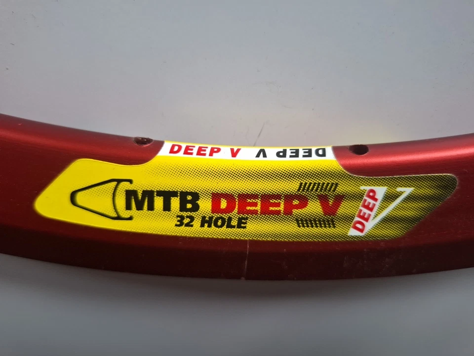 VELOCITY V Deep Alloy Mountain Bike Rim 36H 26 inch vintage retro  - Image 3 of 4