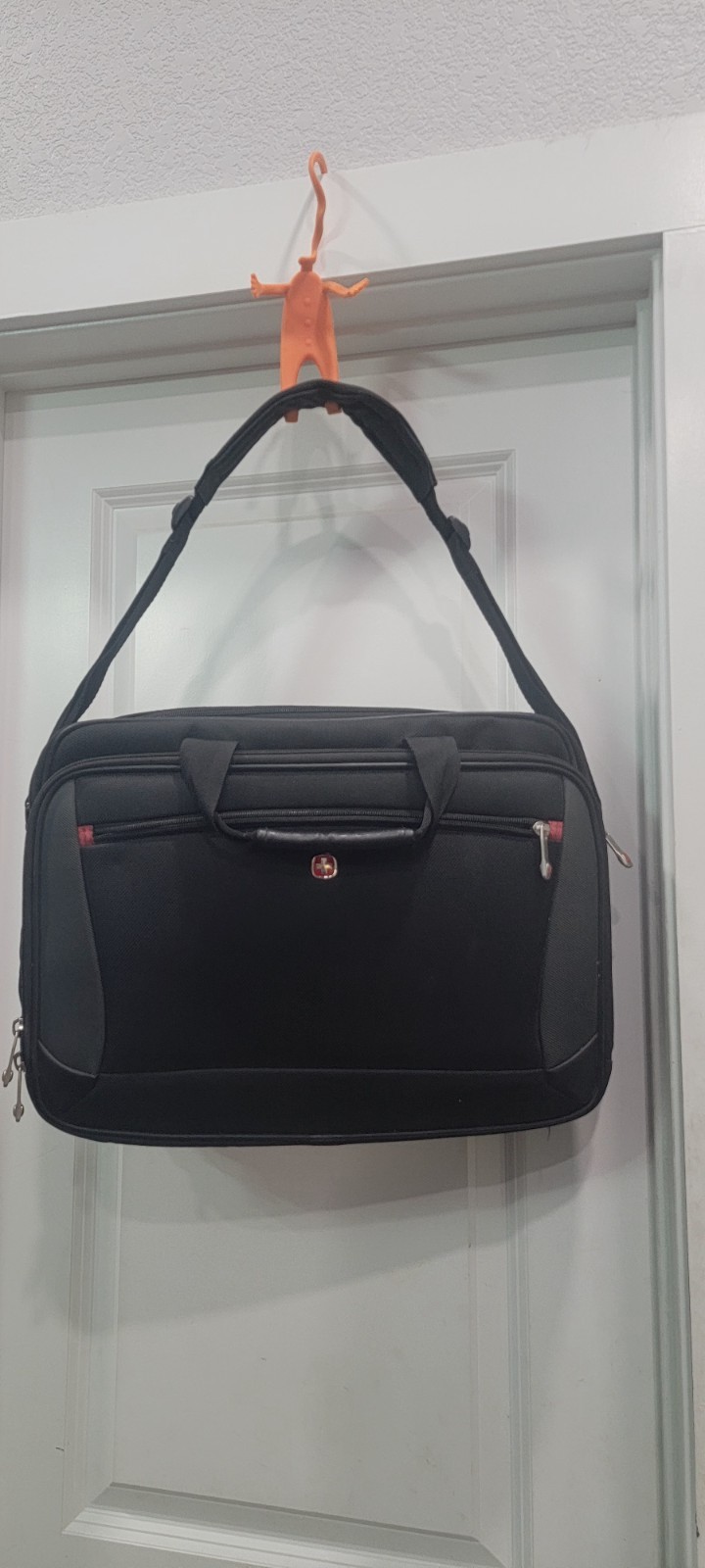 SWISSGEAR WENGER Black Laptop Briefcase Bag Shoulder Strap P