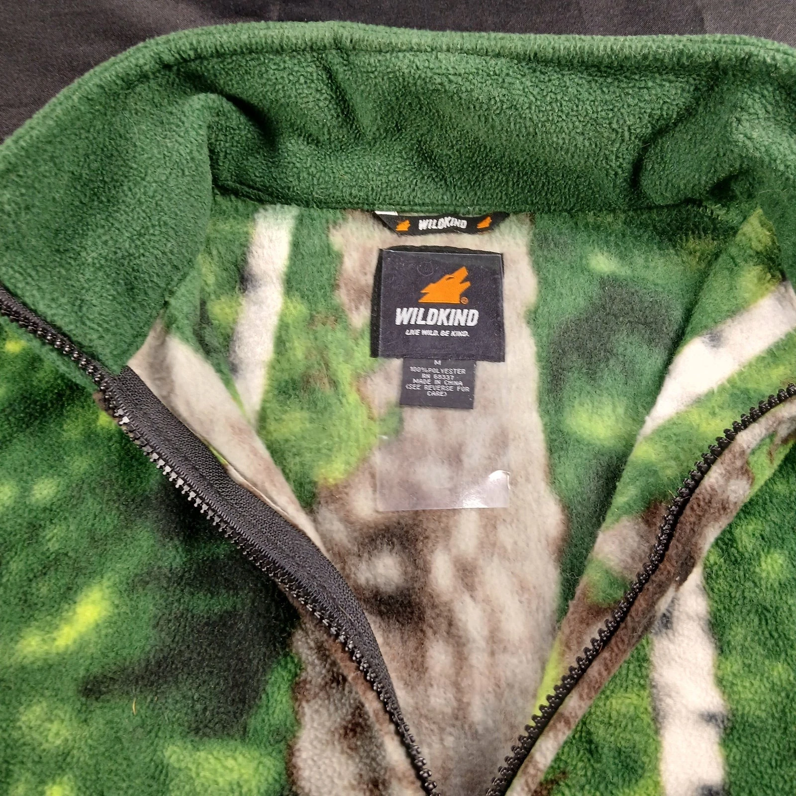 Wildkind Bear Fleece Jacket Medium Green Forest Wildlife Full Zip Pockets - product detail image 5